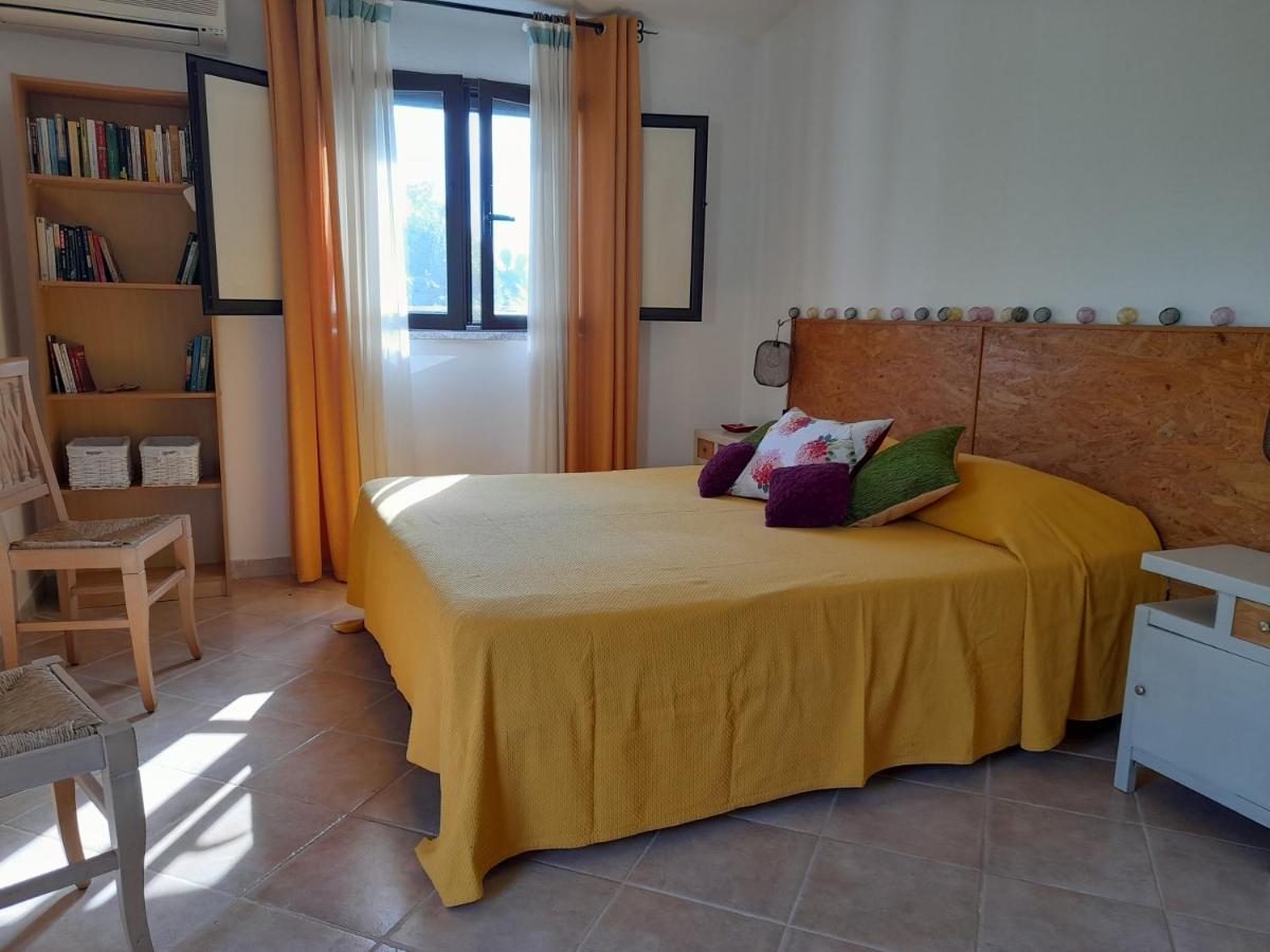 La Restanza Hotel Pula Buitenkant foto